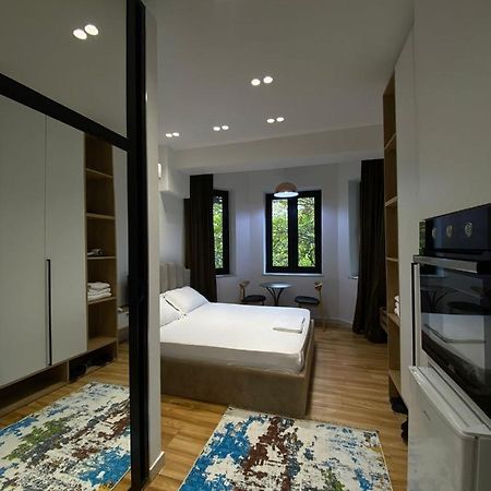 Luxury Apartments Blloku Тирана Екстериор снимка