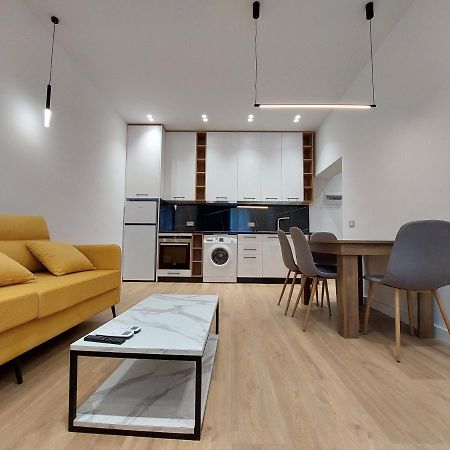Luxury Apartments Blloku Тирана Екстериор снимка