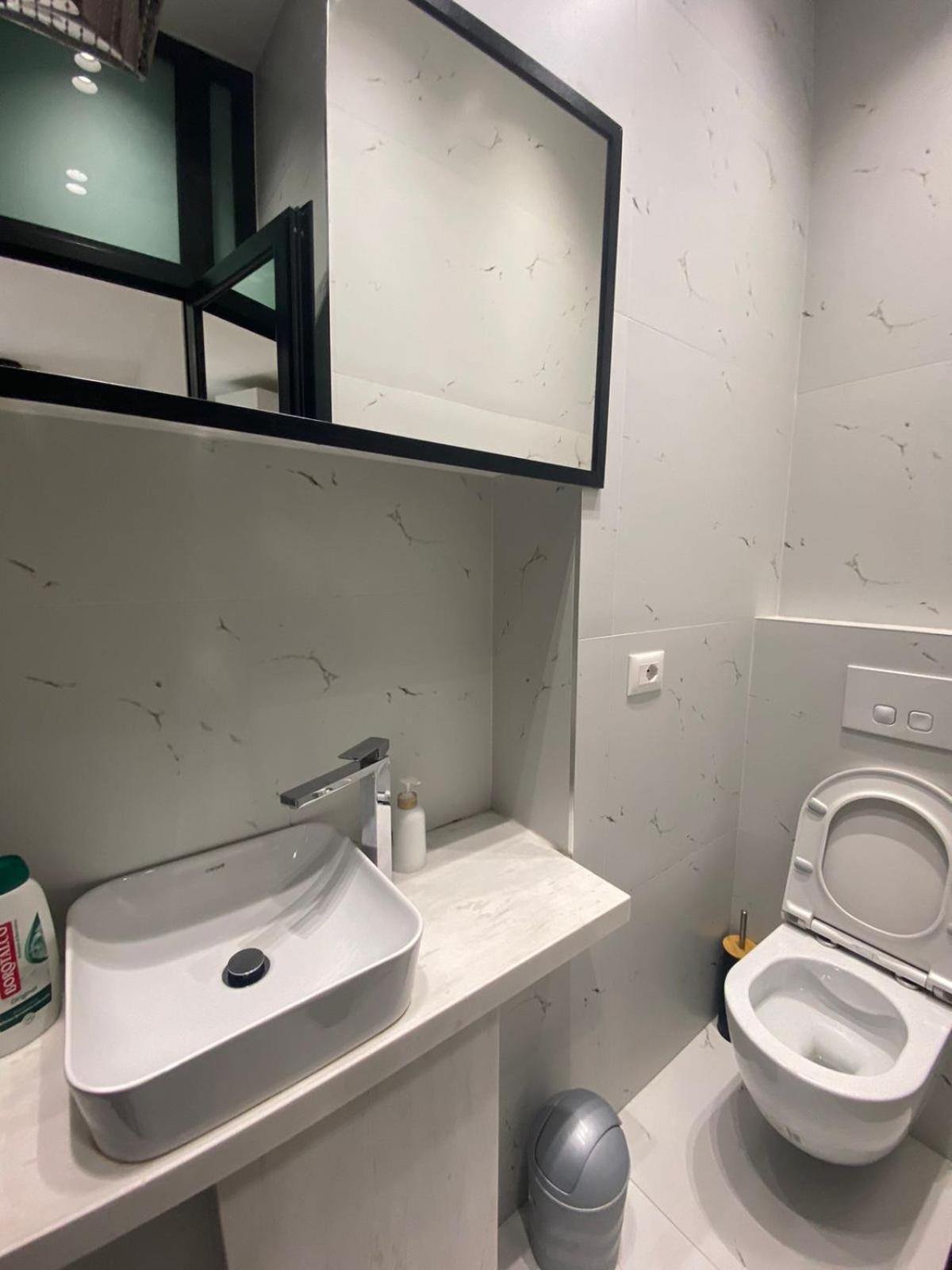 Luxury Apartments Blloku Тирана Екстериор снимка