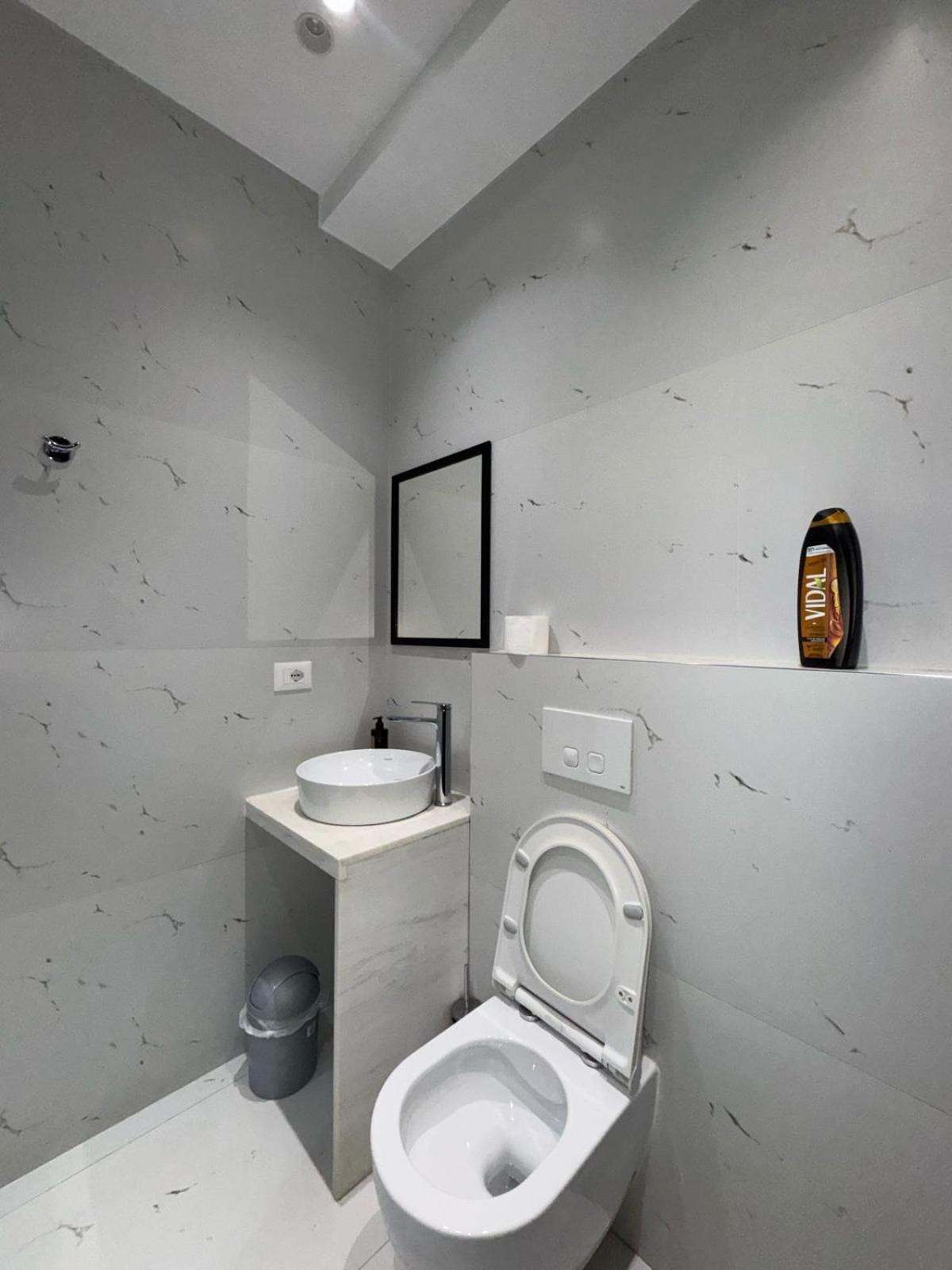 Luxury Apartments Blloku Тирана Екстериор снимка