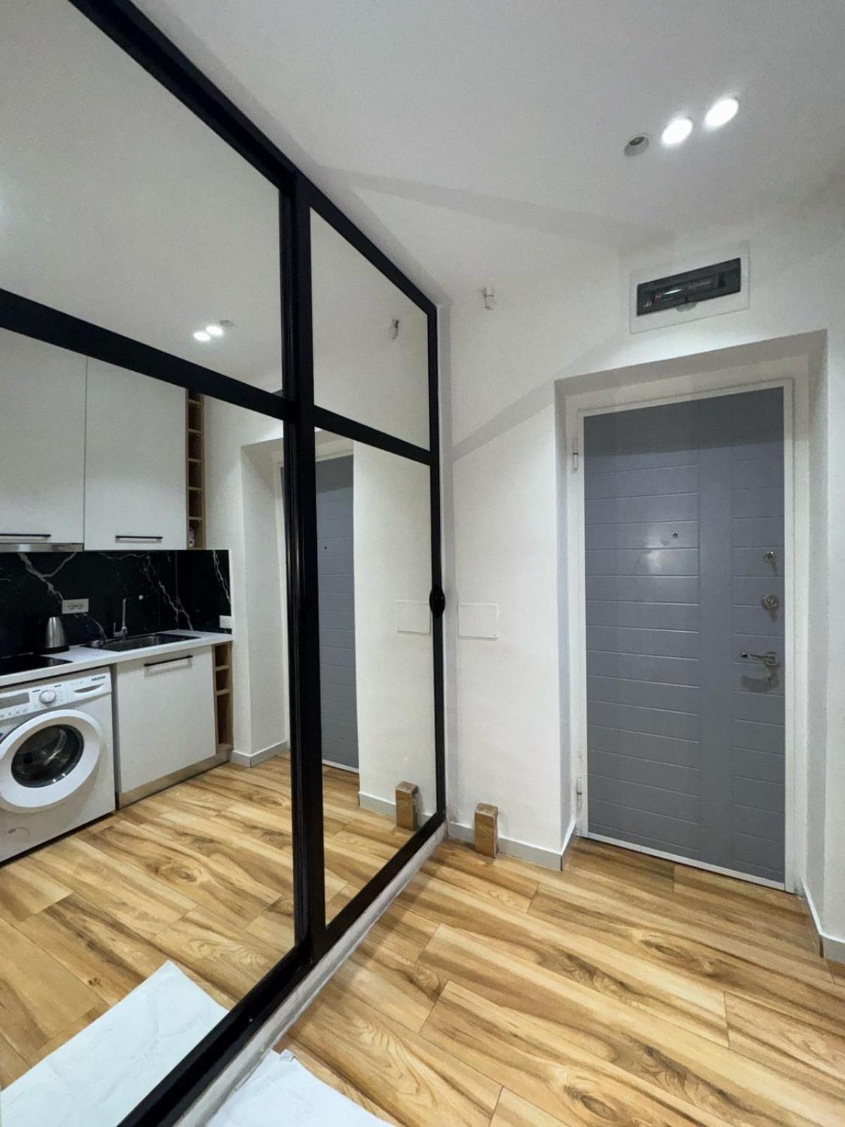 Luxury Apartments Blloku Тирана Екстериор снимка